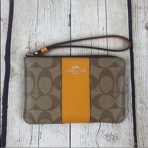 Coach Signature Corner Zip Wristlet